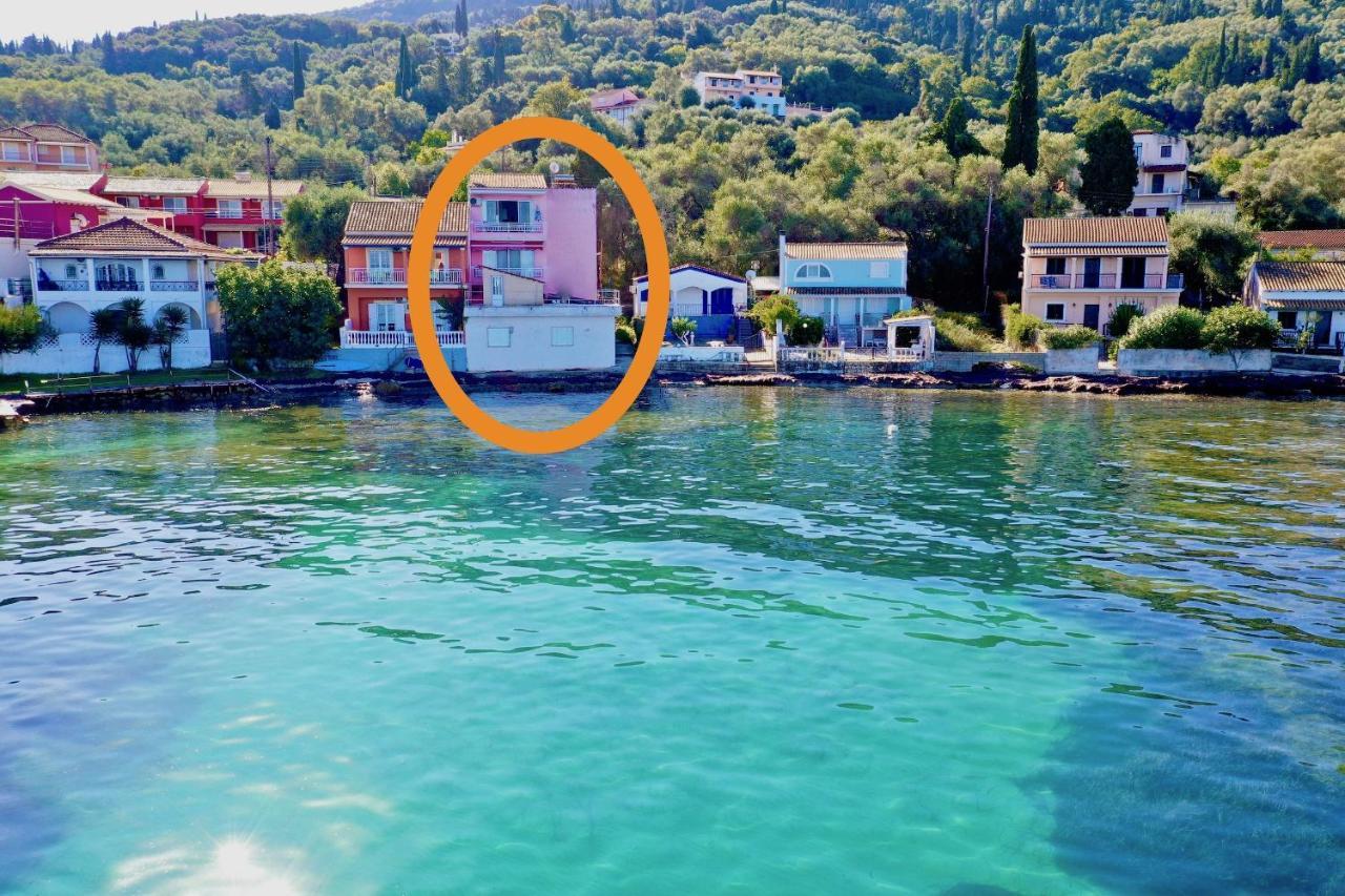 Seafront Villa Ourania Mesongí エクステリア 写真