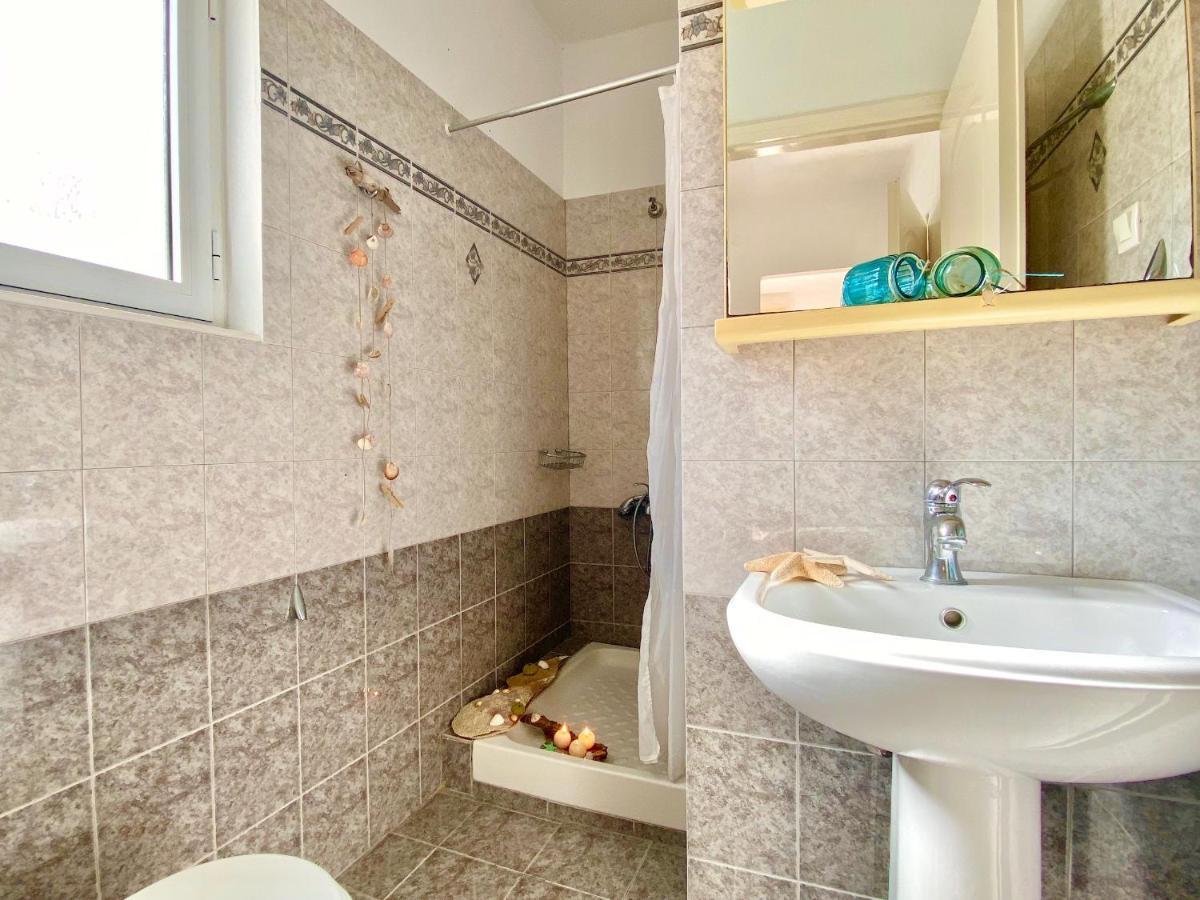 Seafront Villa Ourania Mesongí エクステリア 写真